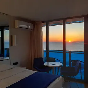 5* شقة فندقية Only Front Sea View, No Side View, Wonderful Panorama, High Floor, Location Guarantee