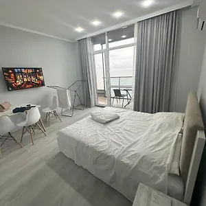 Bi Sea View Luxury Апарт-отель